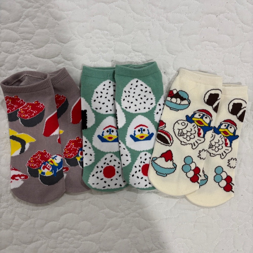 Don Quijote Japanese Socks - Bundle of 3
